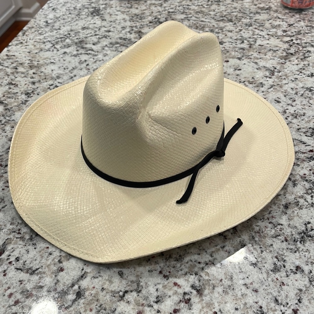 Straw cowboy hat.